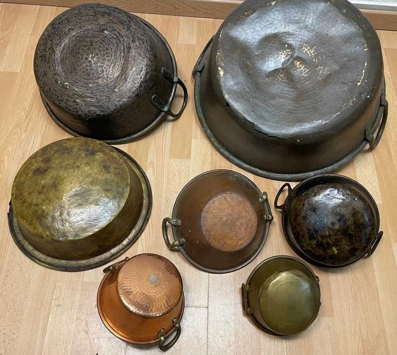 sete tachos em cobre antigo o maior está furado, preços individuais