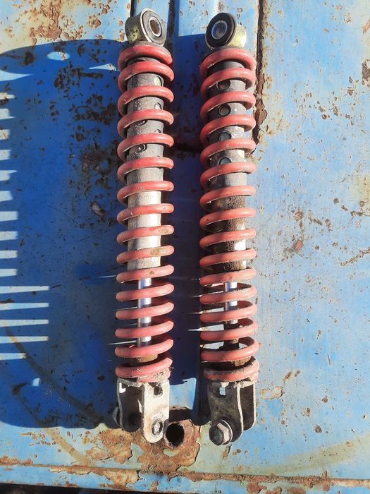 Колесо супорт амортизатори скутера