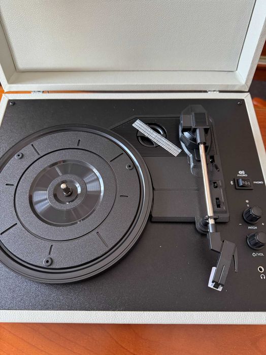 Gramofon CROSLEY Voyager Dune