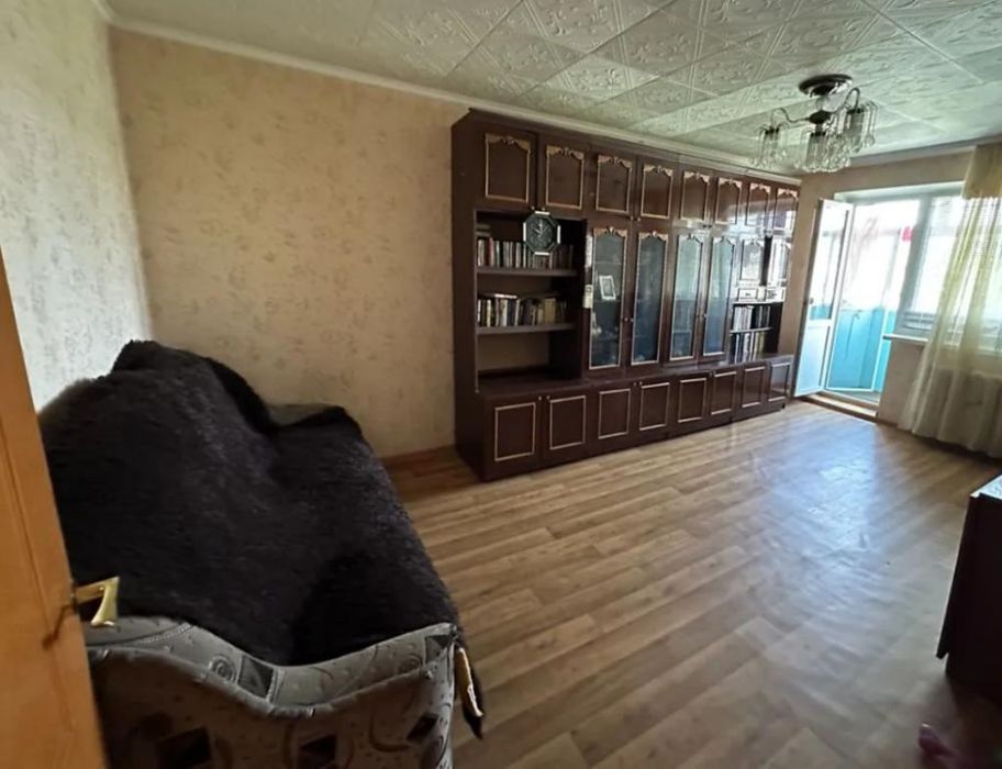 Продам 3-комн квартиру в районе Хмельницкого Богдана ул.