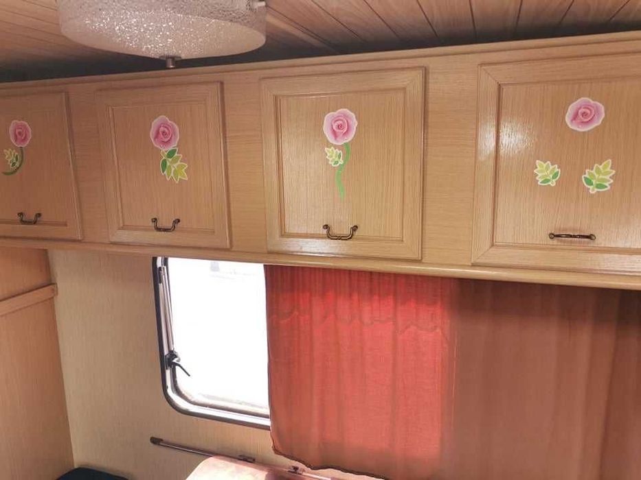 Caravana com documentos