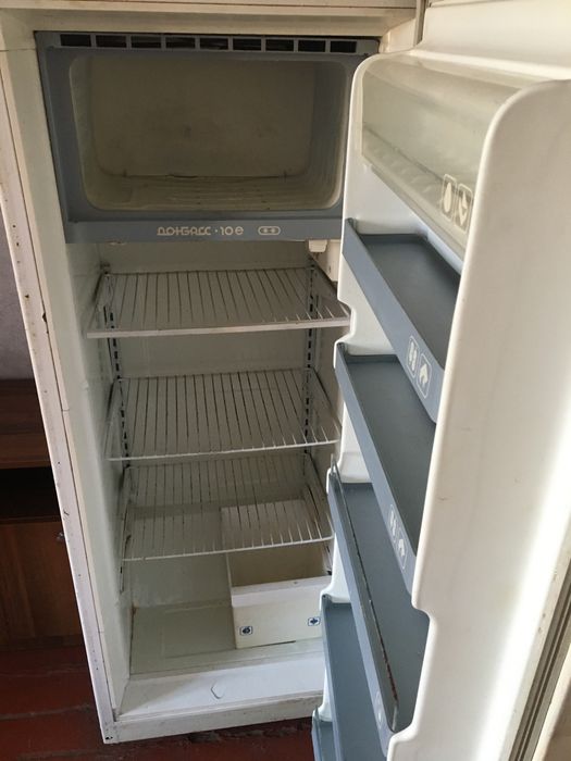 продам холодильник