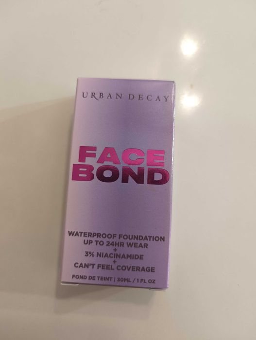 Urban decay face Bond 13