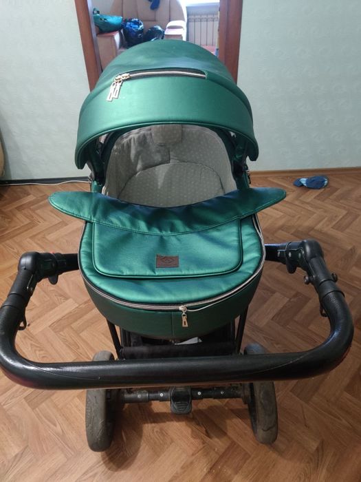 Продам коляску 2в1