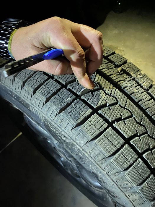 Продам титани з шинами