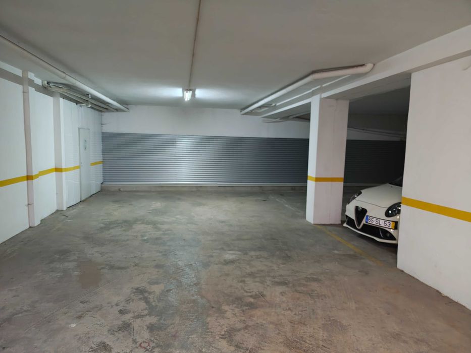 Arrendamento Aluguer Garagem Garagens Rua do Taxa (Braga)