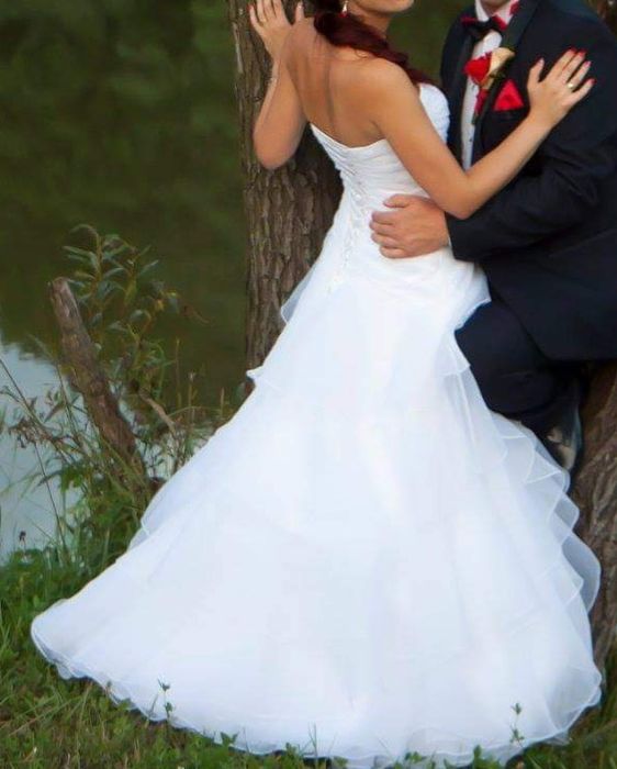 Suknia ślubna biała