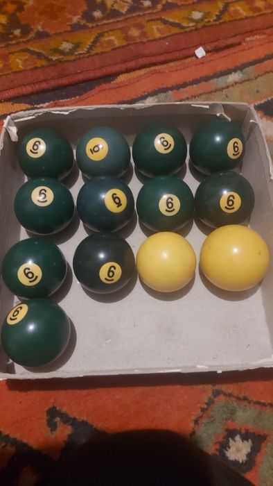 Більярдные шары б/у