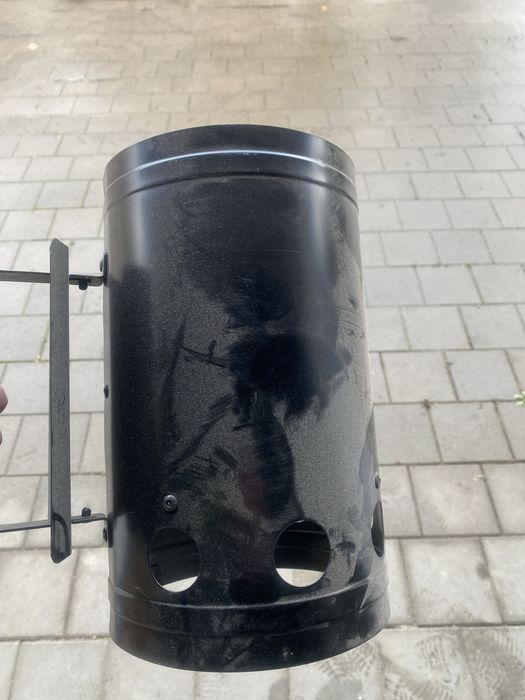 Komin do rozpalania grilla