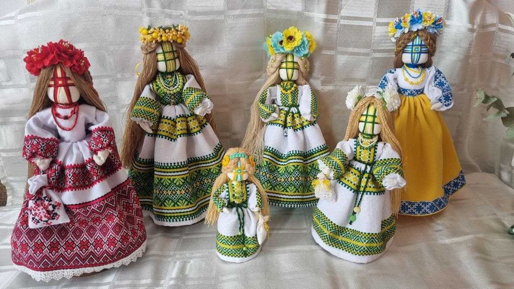Лялька мотанка ручної роботи