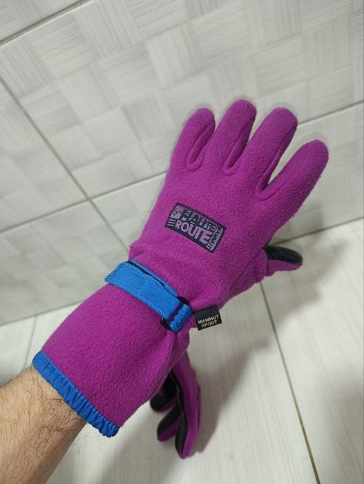 флисовые перчатки Mammut Haute Route.