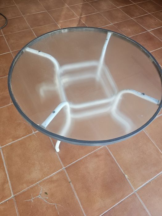 Vendo mesa de jardim