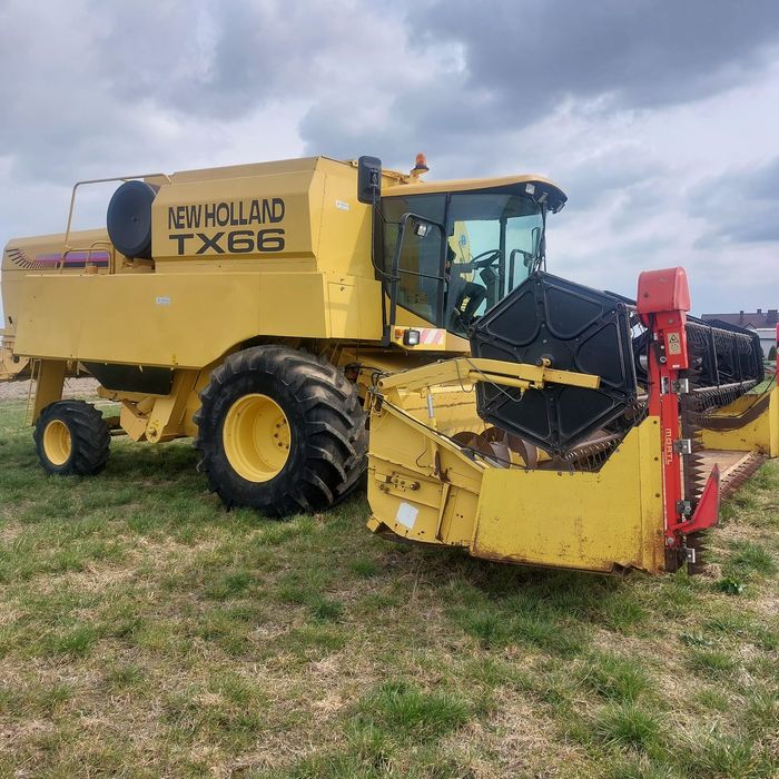 Kombajn Zbożowy New Holland Tx 66