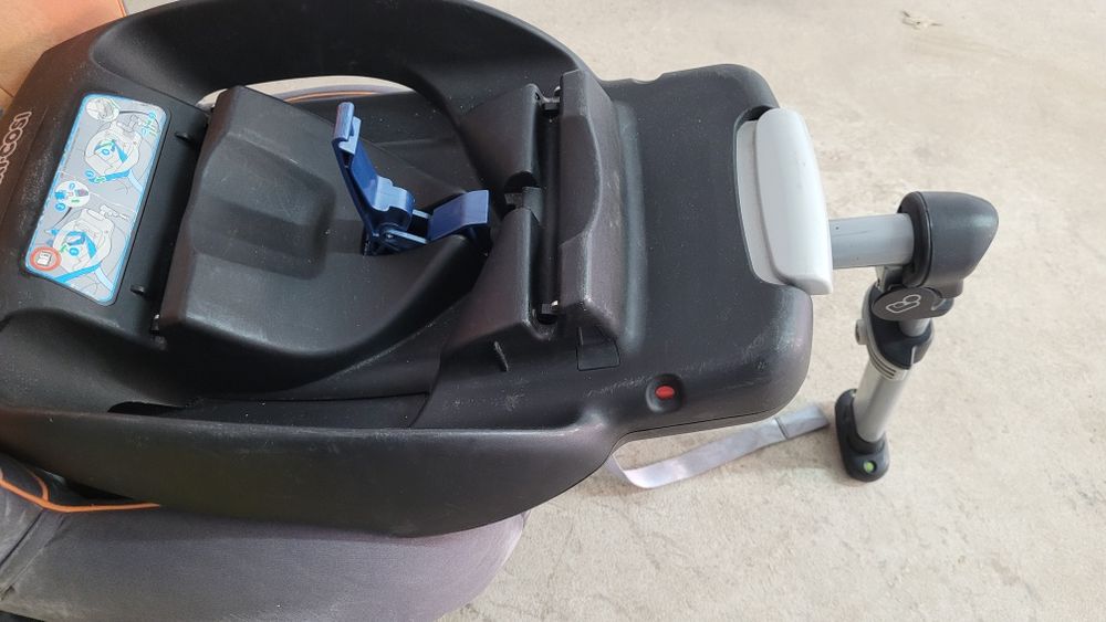 Fotelik + baza Maxi Cosi