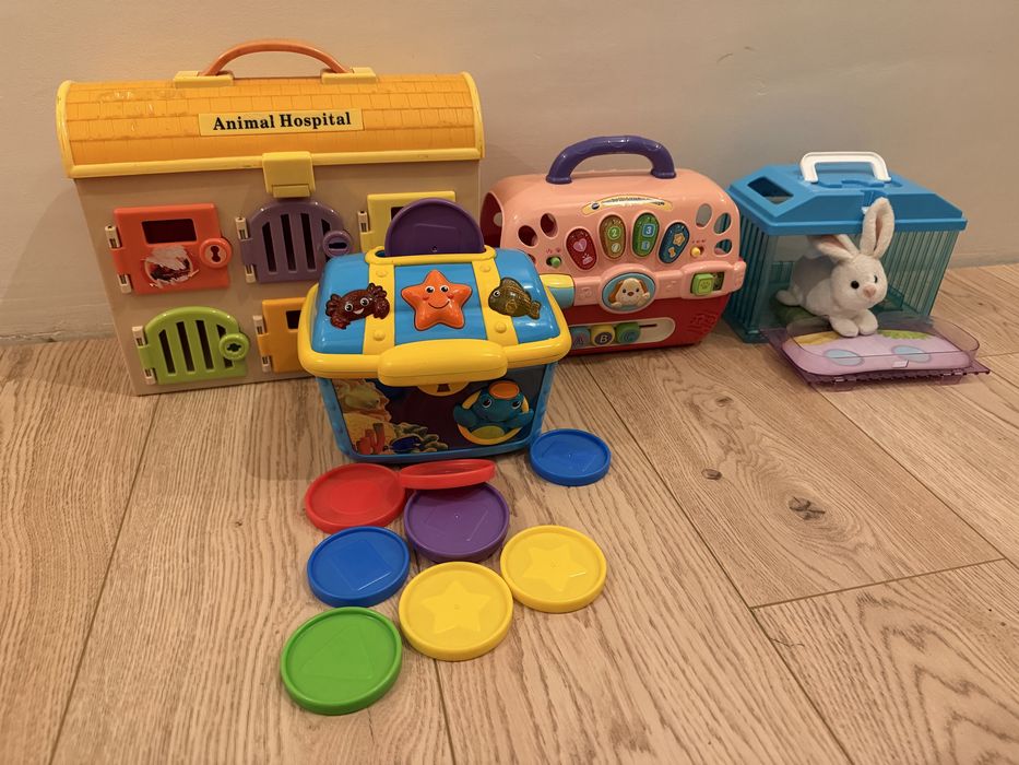 Розвиваючі іграшки для малюків