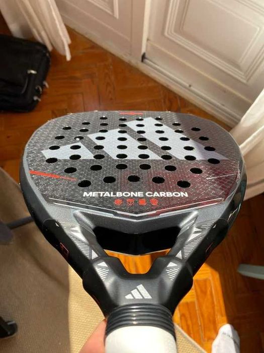 Adidas Metalbone Carbone - Padle Racket