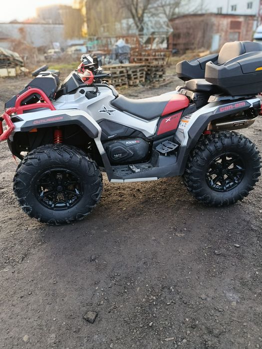 Квадроцикл BRP  Outlander max 1000
