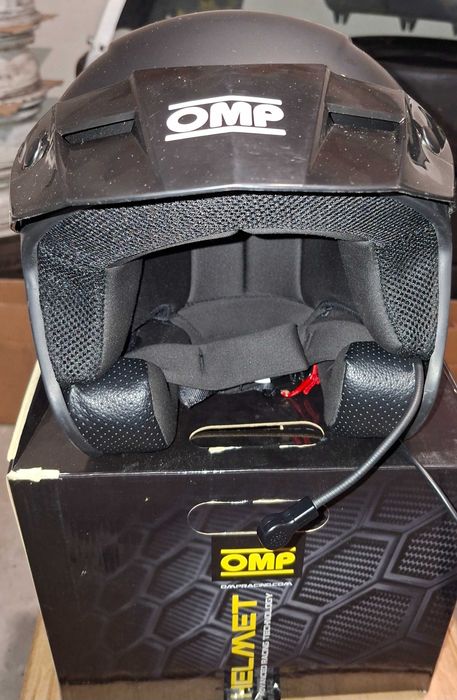 Kaski OMP Star-J 2 szt. i interkom Zeronoise zestaw