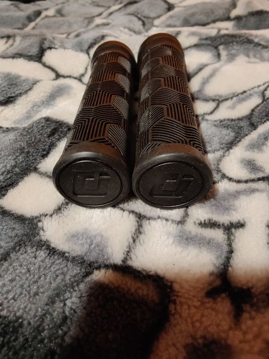 Skręcane gripy 130mm odi