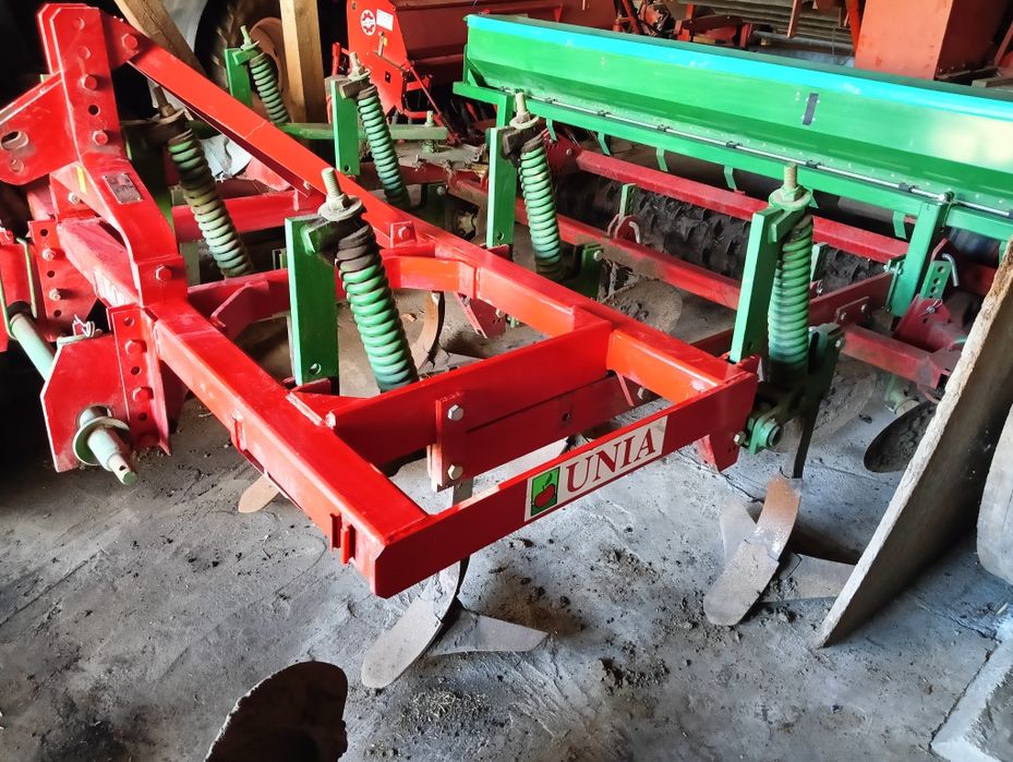 Gruber Unia Kos 3m z siewnikiem poplonów