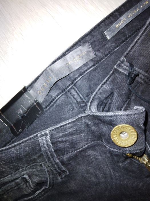 Spodnie guess nowe z metka