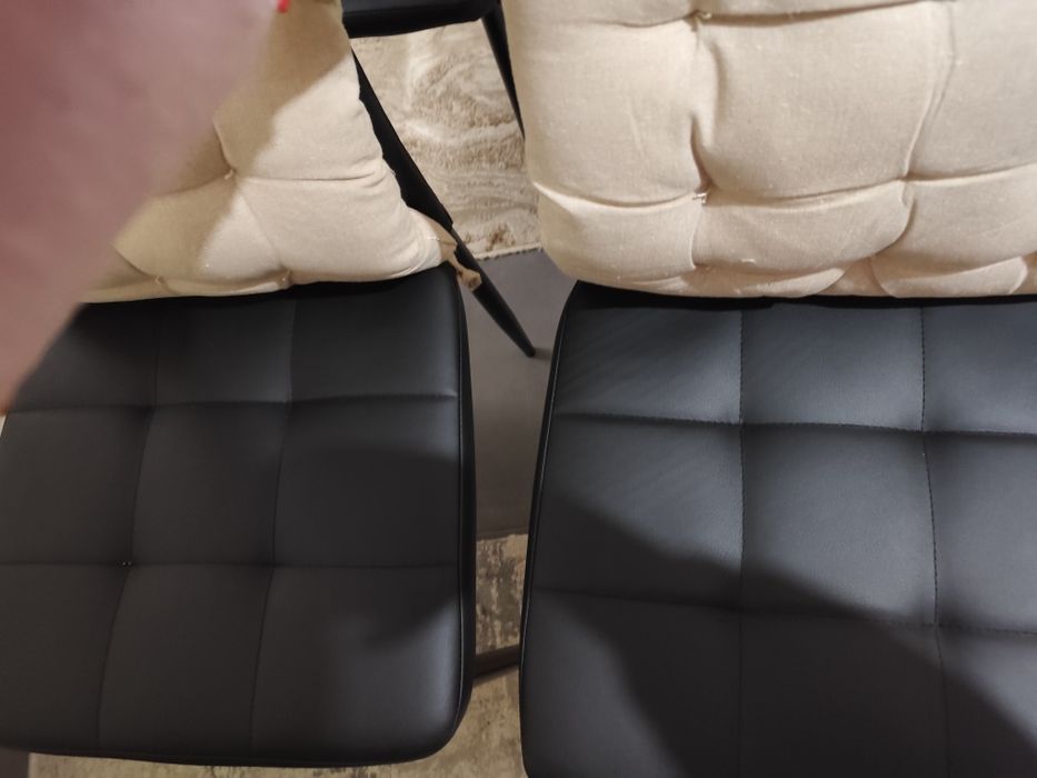 Mesa jantar nova com cadeiras