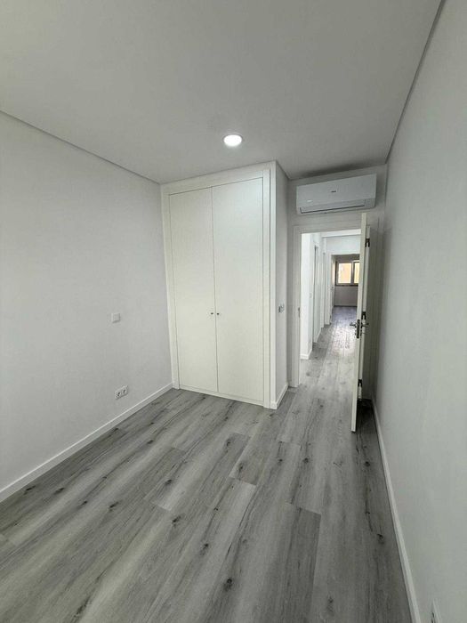 T3 Totalmente Remodelado com Vista Rio – Póvoa de Santa Iria