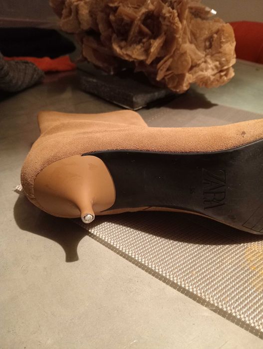 Women's boots in good condition