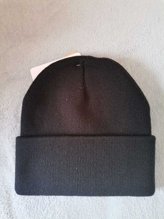 Gorro Carhartt novo
