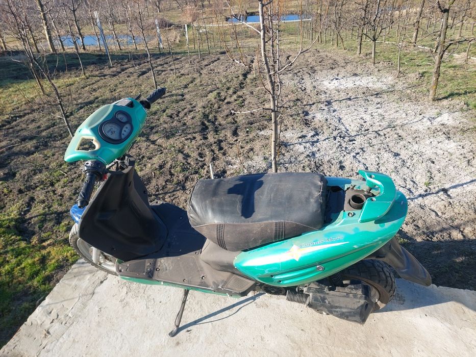 Продам скутер не на ходу
