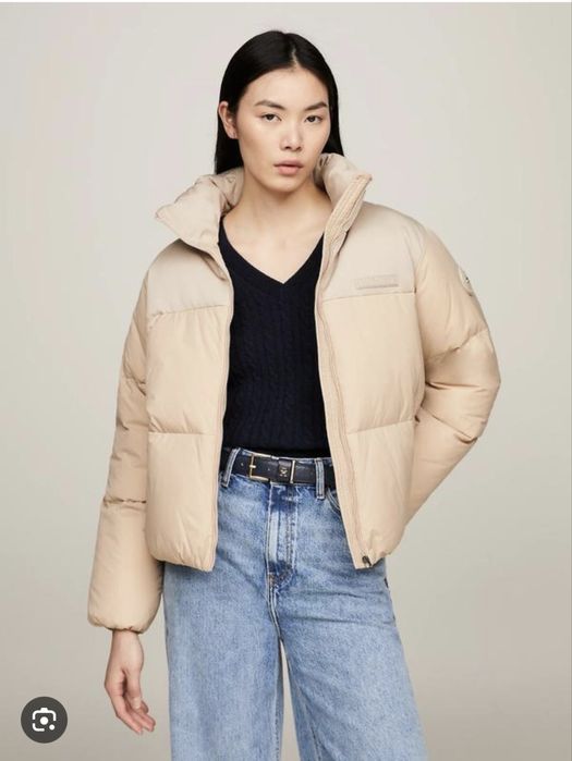 Продам пуховік Tommy Hilfiger