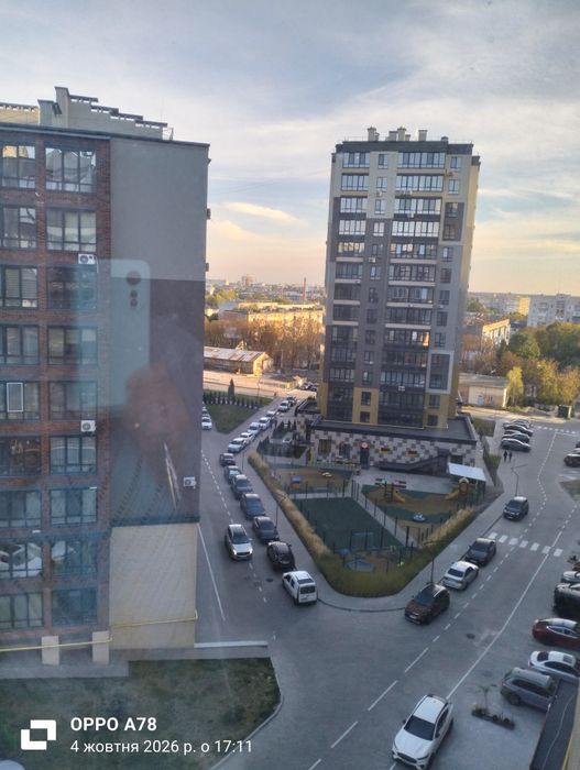 Продається 3 х кімнатна квартира ЖК Домбровський
