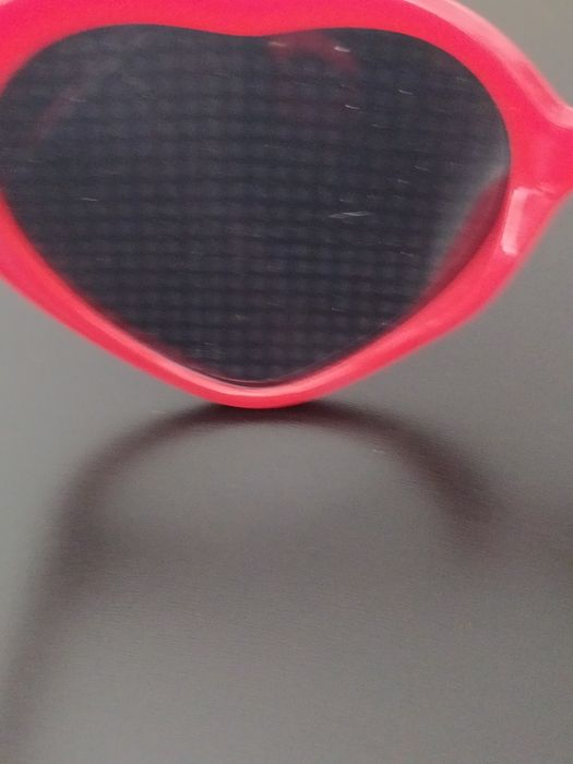 Okulary przeciwsłoneczne dzieci