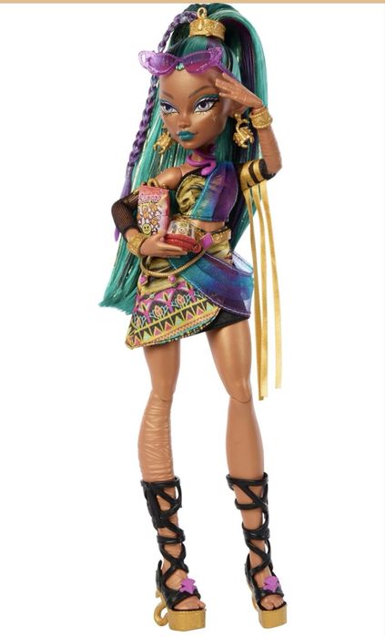 Monster High Nefera De Nile Doll, Royal Mummy in Dress