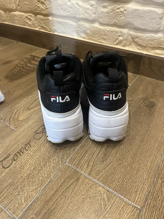 Кросівки FILA 38р