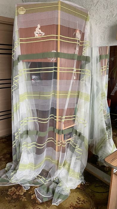 Тюль нова на вікно (довжина 4 м)