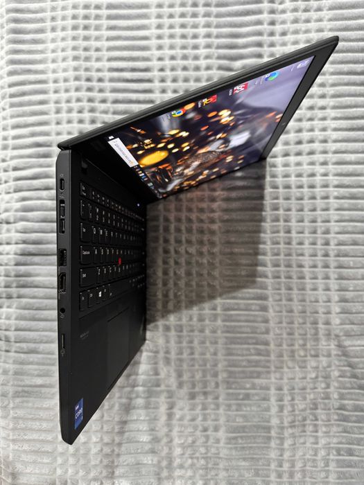 Ноутбук Lenovo ThinkPad P14S | i7-1165G7 | Ram-16 SSD-512 | FHD IPS