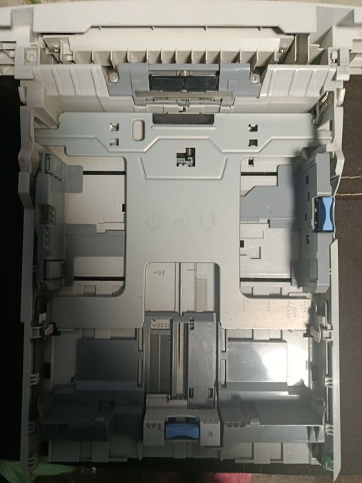 Лоток для подачі  папіру в принтер,Canon lbp 6670,6310,Canon 411,5940,