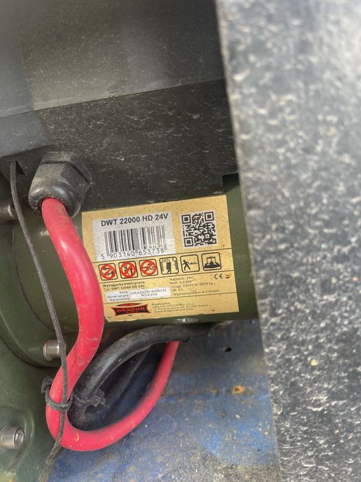 Кран манипулятор эвакуатор с лебедкой