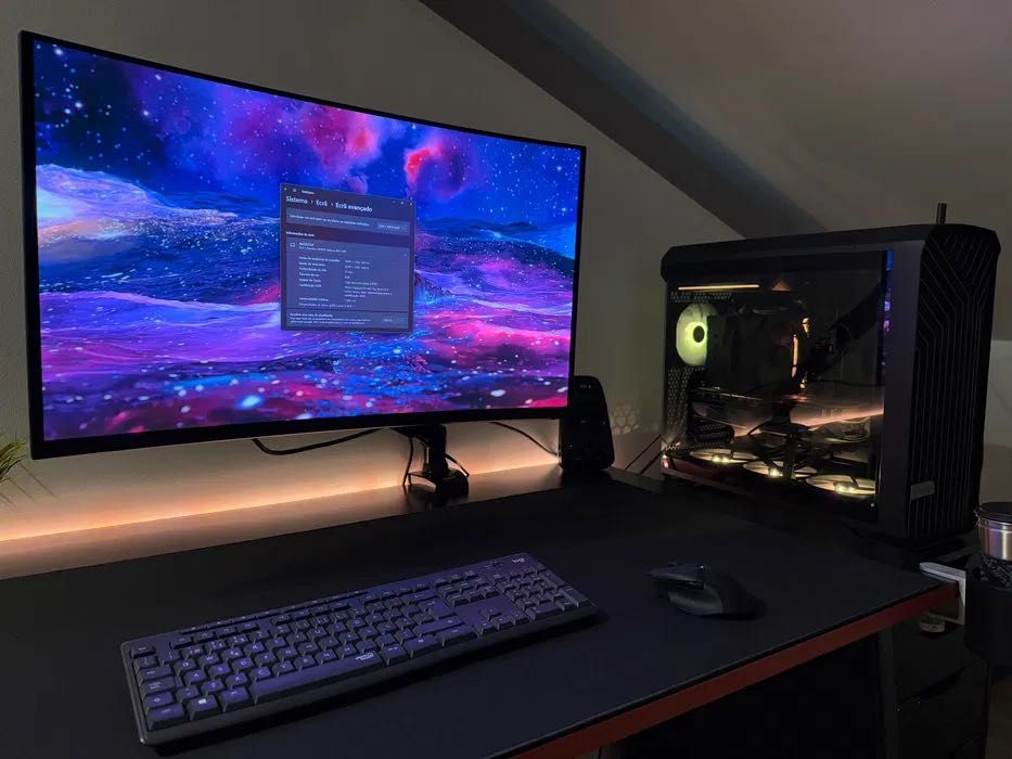 Alienware 32" OLED Monitor, 4K, 240Hz – AW3225QF64550979396481120