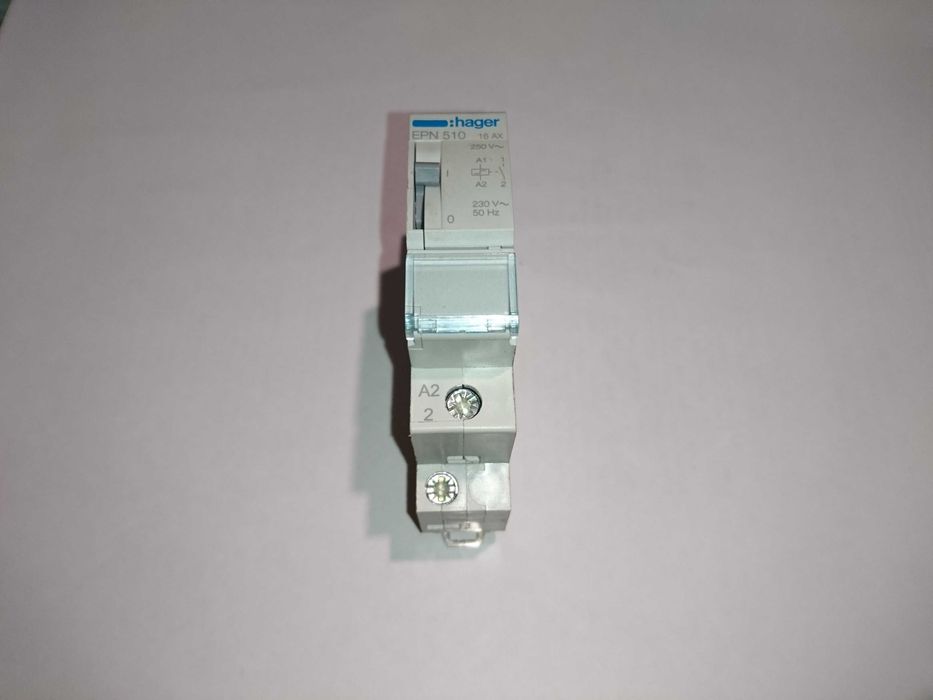 Импульсное реле Hager EPN510