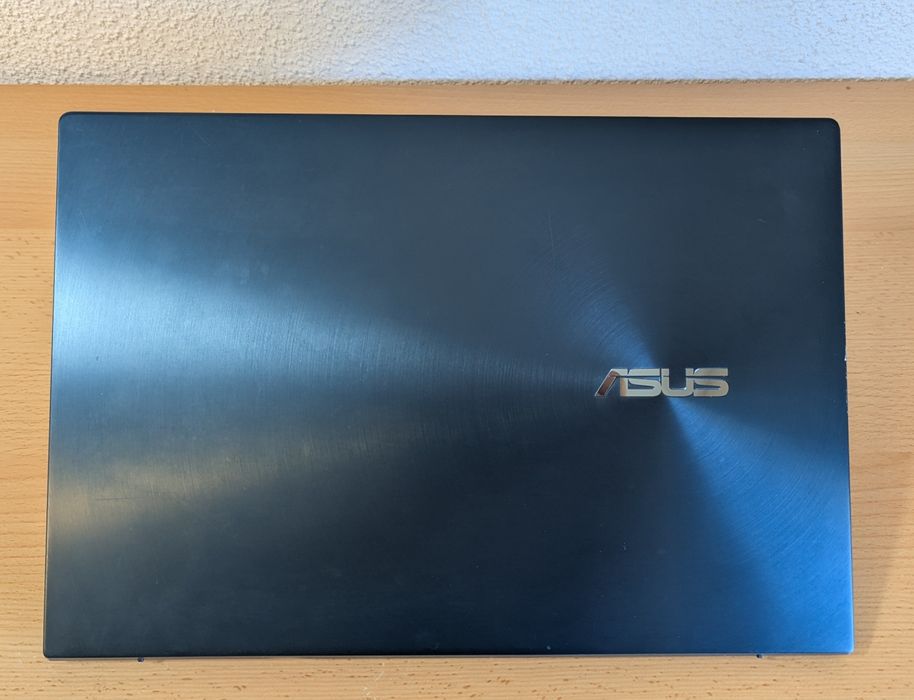 ASUS ZenBook Duo 14/i5-1135g7/Intel iris Xe/Ram 16/SSD 512