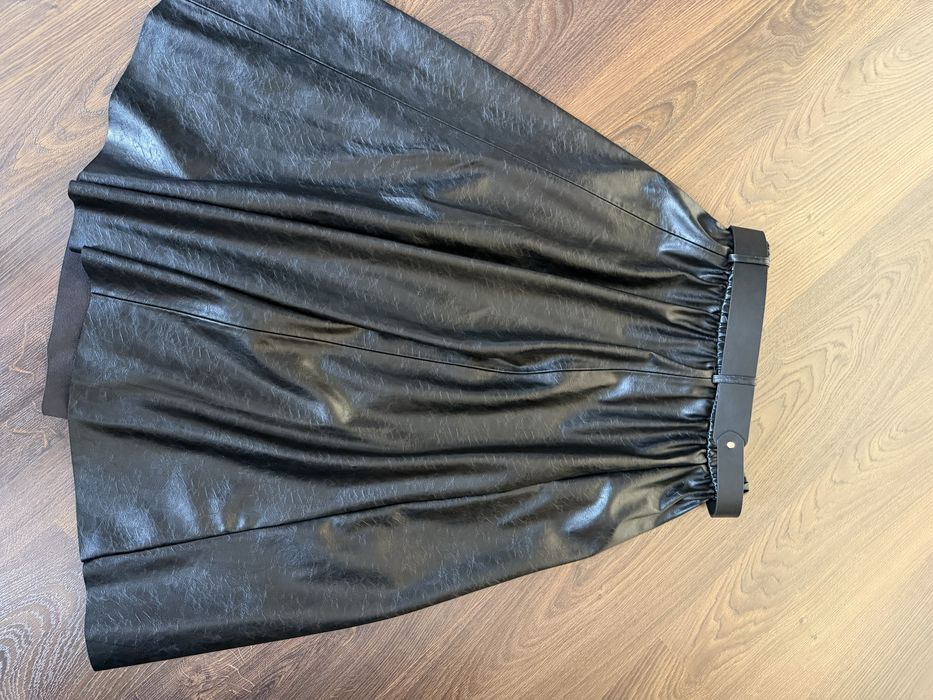 Юбка zara эко кожа s размер