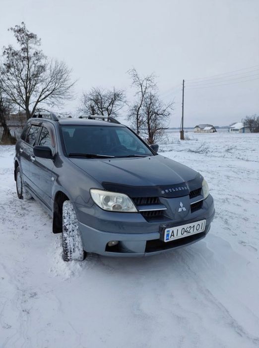 Продам Mitsubishi Outlender 1