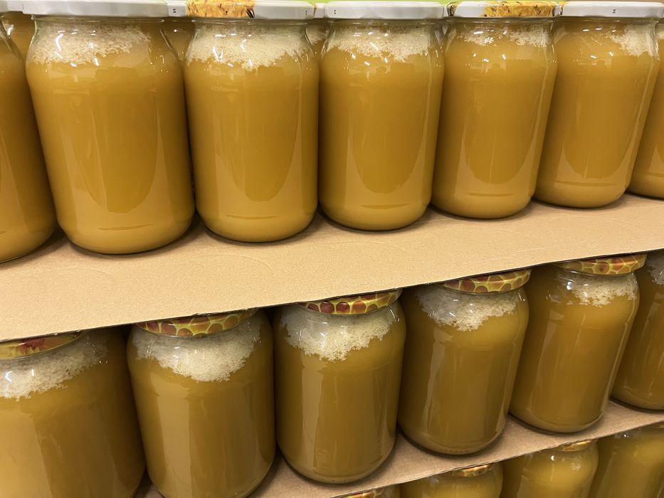 Miód pszczeli,rodziny pszczele,ule