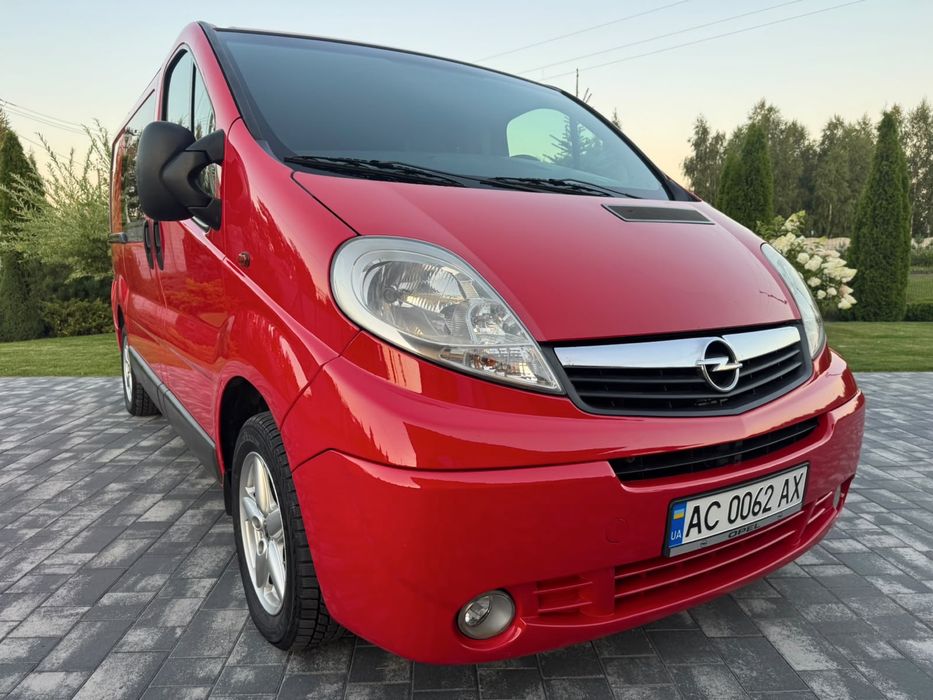 Опель Vivaro груз-пасс