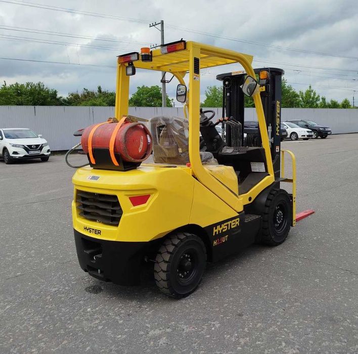 Газо-бензиновий вилковий навантажувач Hyster H2.5UT, 2023 рік  Новий  В наявності