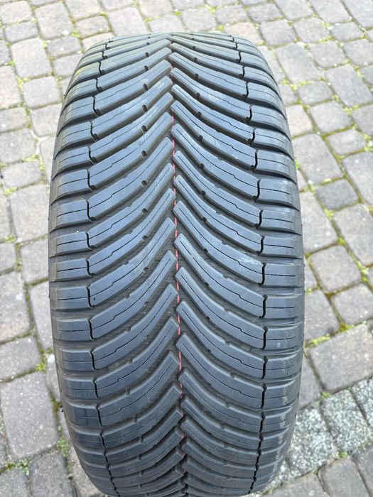 235/55/17 bridgestone 1 szt caliroczna 25 rok