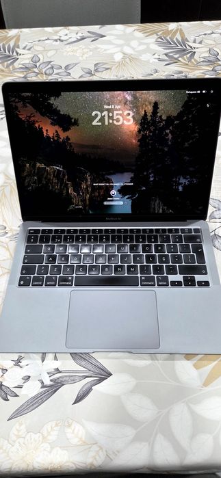MacBook Air M1 13" 8Gb RAM 256Gb
