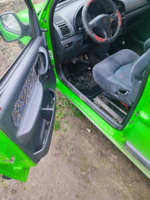 Продам автомобіль Peugeot Partner